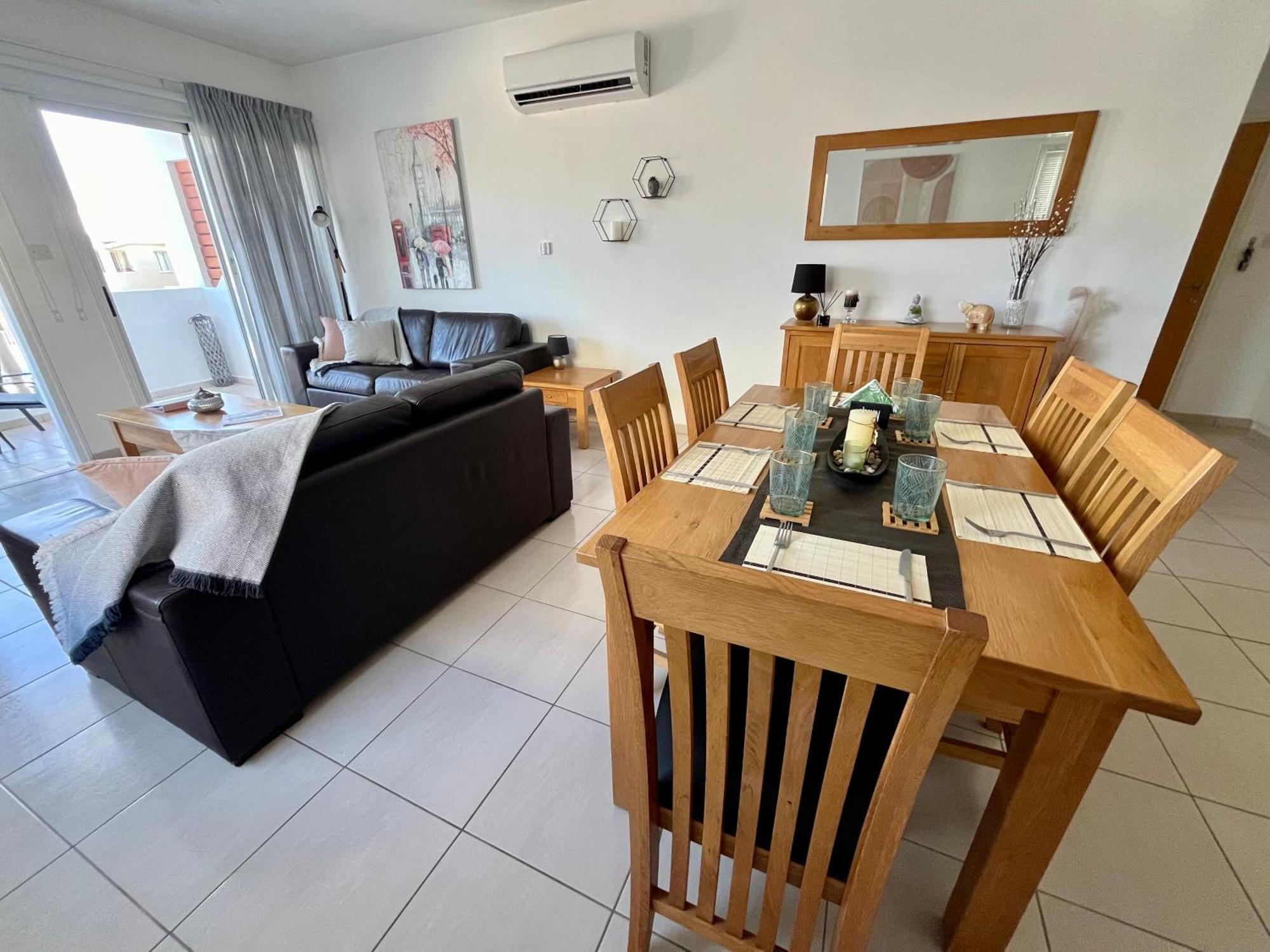 Beautiful 2 Bed Apartment In Peyia Valley, Paphos Exterior photo